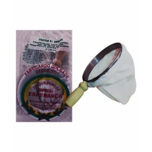 Coador Flanela Com Aro Cabo Madeira Pequeno